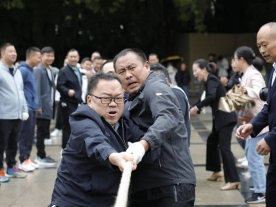 江南体育-摩洛哥选手夺得拔河比赛头名